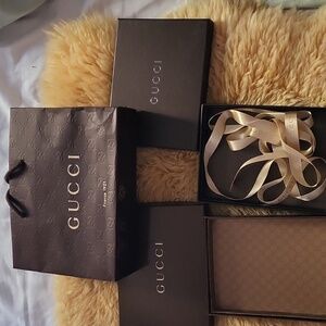 Gucci gift boxes,bag, and ribbon